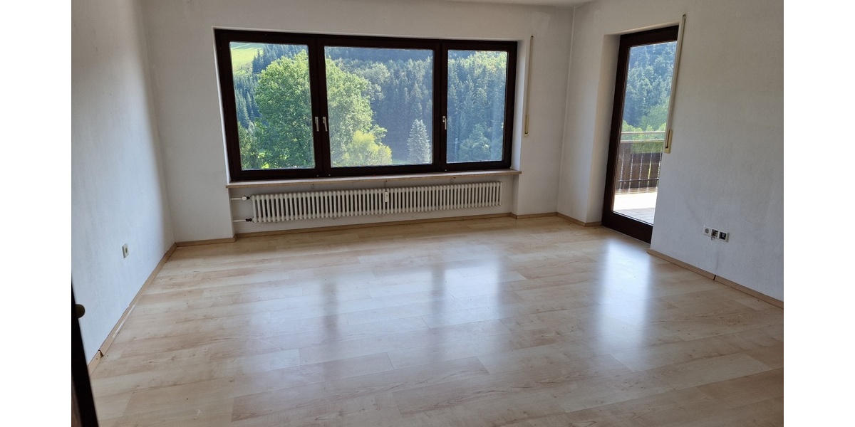 Geräumiges, günstiges 3 Mehrfamilienhaus in Zell am Harmersbach - Mehrfamilienhaus, Wohnhaus Zell am Harmersbach Unterharmersbach | Angebot:22254961