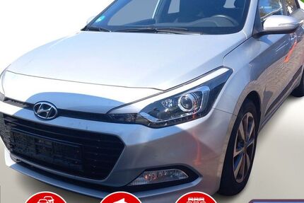 Hyundai i20 70.000 km 10.588 &euro; Kehl 77694