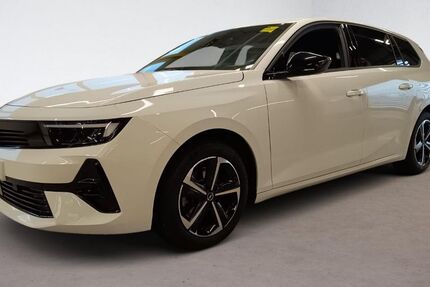 Opel Astra 15.235 km 19.990 &euro; Bühl 77815