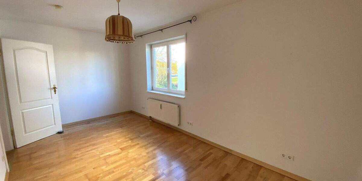 Etagenwohnung Oberkirch - 4 Zimmer, 116 m&sup2;, 398.000&euro; | Angebot:25746463