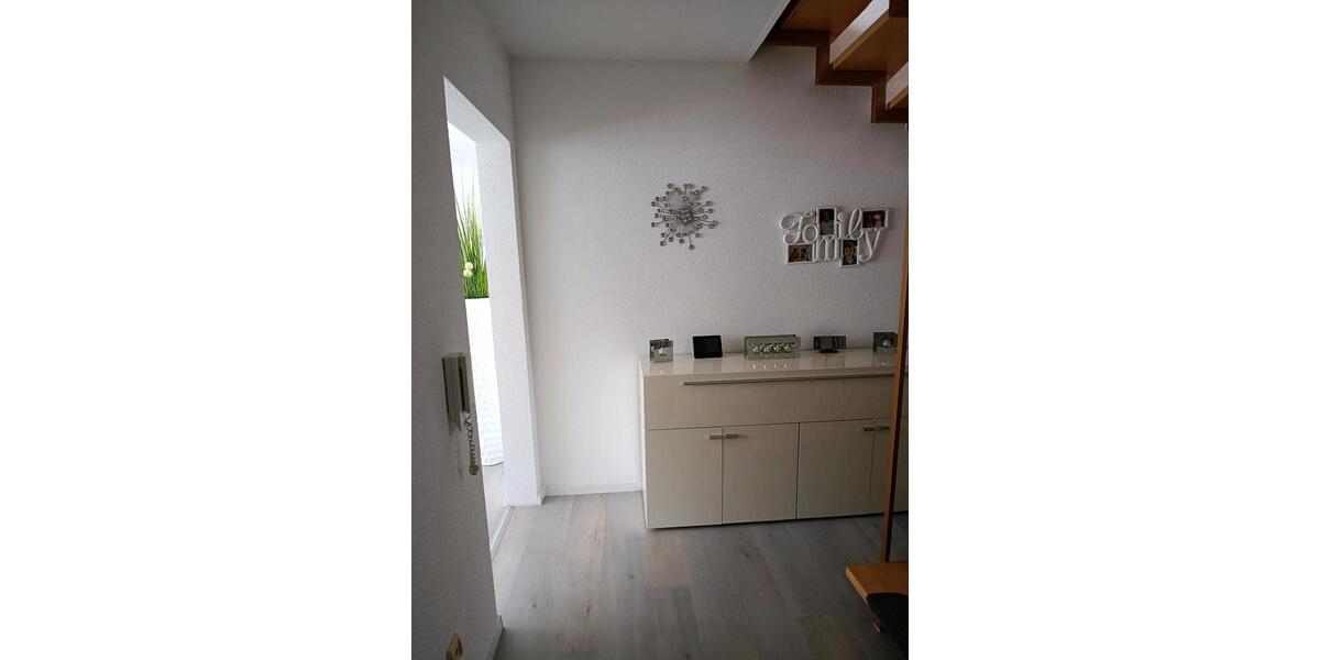 Reihenhaus Lahr (Schwarzwald) - 4 Zimmer, 119 m&sup2;, 399.000&euro; | Angebot:25865452