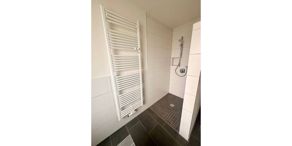 Etagenwohnung Willstätt - 3 Zimmer, 90 m&sup2;, 1.100&euro; | Angebot:26128411