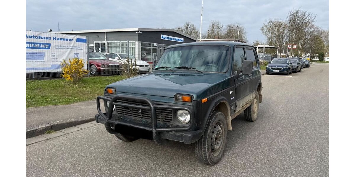 Lada Niva 87.000 km 1.999 &euro; lahr 77933