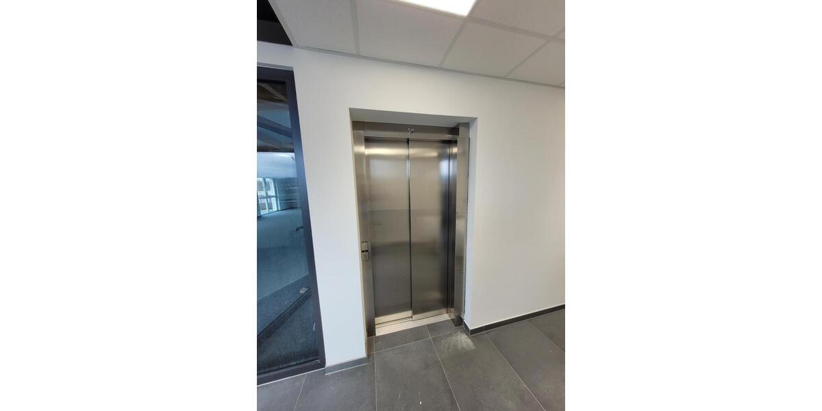 Gewerbeobjekt Appenweier - 1.900&euro; | Angebot:19421774